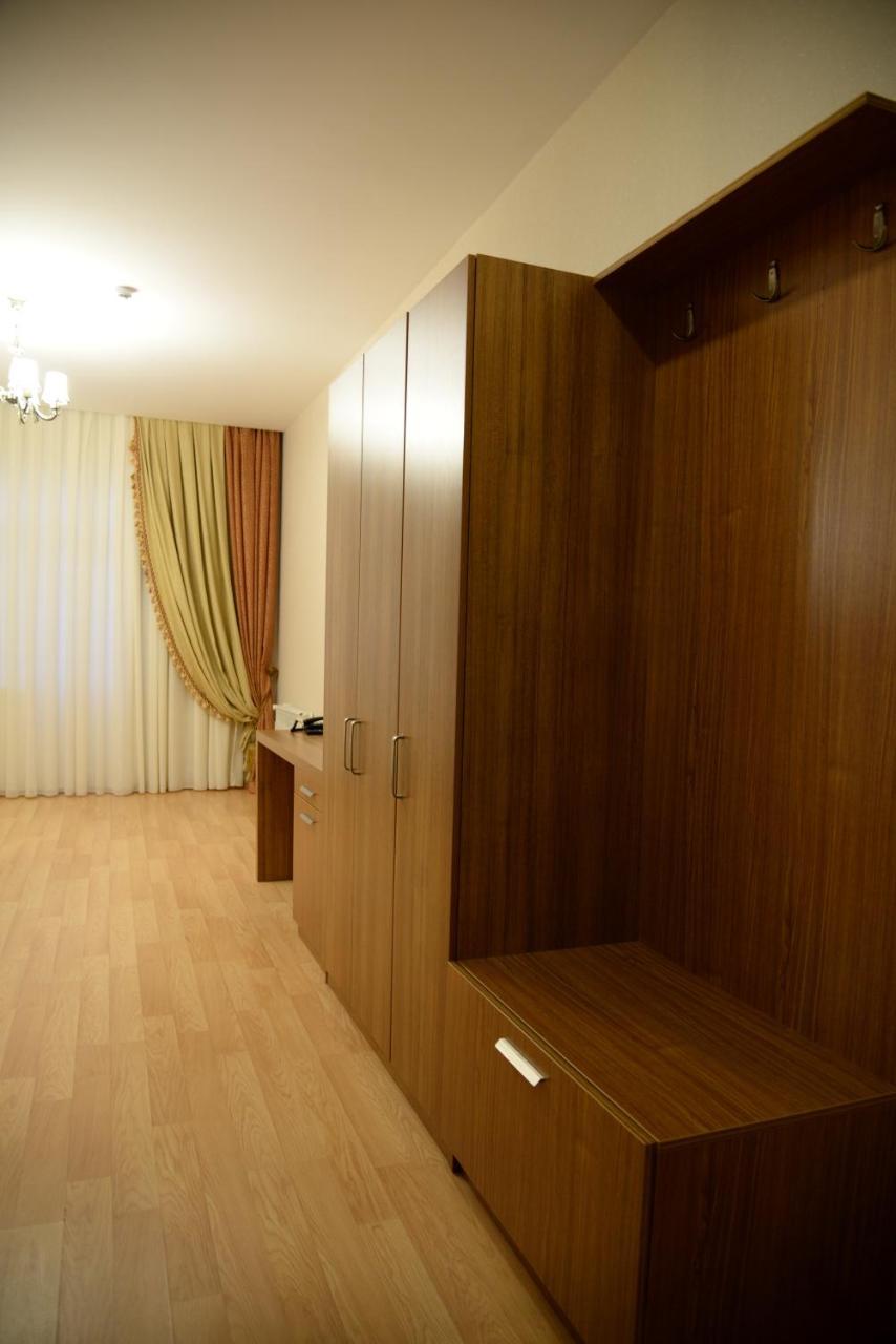 באקו Deyirman Hotel מראה חיצוני תמונה